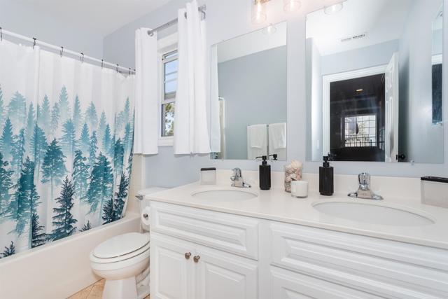797 Trailside Place, San Marcos CA: https://media.crmls.org/mediaz/6e083d2b-7a84-45dd-b64b-5d0518343100.jpg
