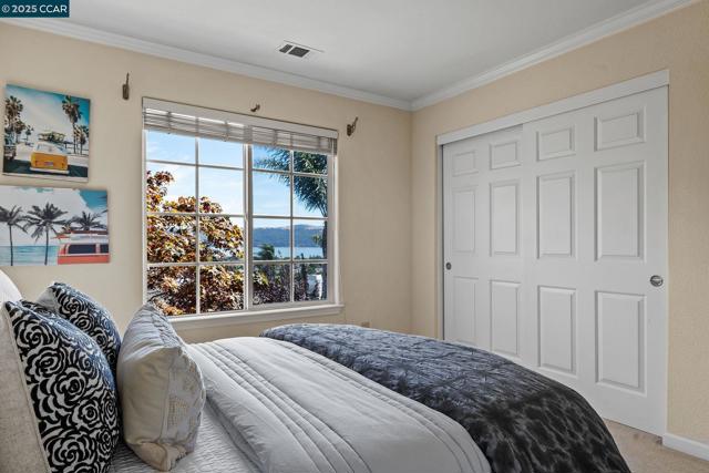 1620 Saint Francis Ct, Benicia CA: https://media.crmls.org/mediaz/6e08dfe3-1e90-415c-92f7-c413cc239423.jpg