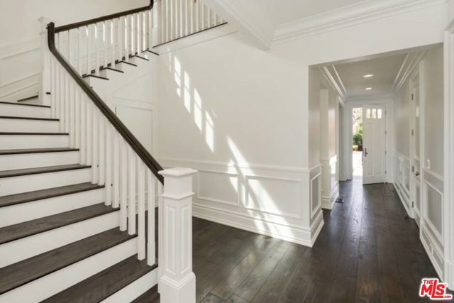 10338 Keswick Avenue, Los Angeles CA: https://media.crmls.org/mediaz/6e09e06d-3971-4ba4-bc1f-c2d21bd97779.jpg