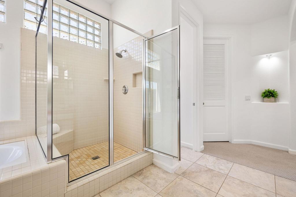 MLS #219135898DA image #24