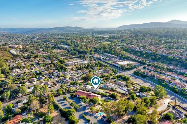 12666 Stone Canyon Road, Poway CA: https://media.crmls.org/mediaz/6e0d5a85-f9fe-4886-ac29-b9f471777c94.jpg