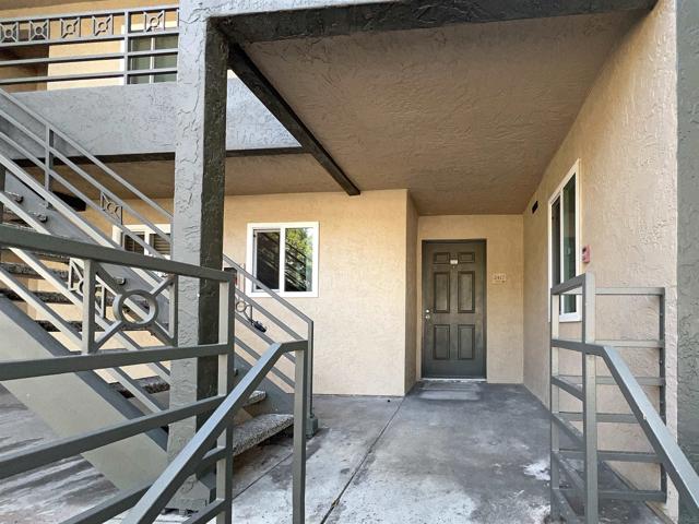 7405 Charmant Dr, San Diego, California 92122, 2 Bedrooms Bedrooms, ,2 BathroomsBathrooms,Condominium,For Sale,Charmant Dr,250019146SD