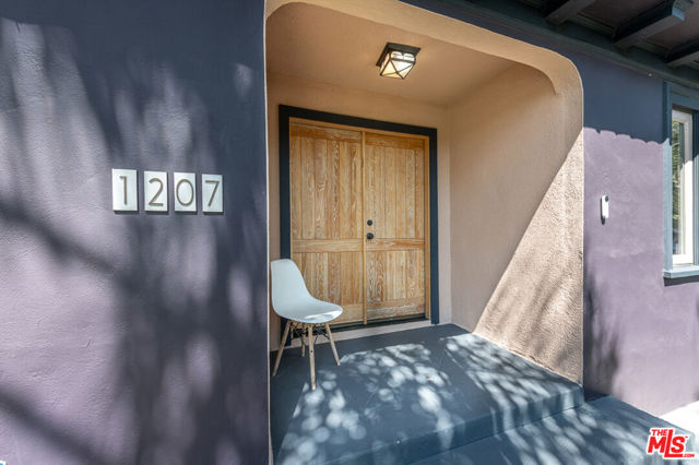 1207 Poinsettia Drive, West Hollywood CA: https://media.crmls.org/mediaz/6e0df810-b9aa-41bb-bb3d-dd4c739ba84b.jpg