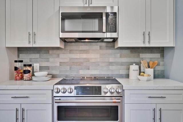 213 N Bayview Avenue, Sunnyvale CA: https://media.crmls.org/mediaz/6e0e6d0d-1cf0-4669-8092-bddc08cf7e4a.jpg