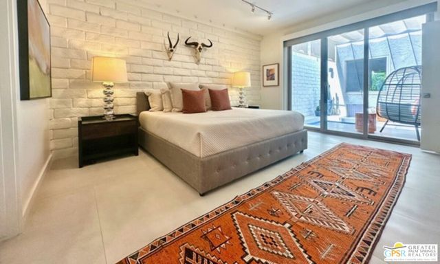 1311 N Primavera Drive, Palm Springs CA: https://media.crmls.org/mediaz/6e0e794b-4588-43df-9042-88c0b4cdcb37.jpg