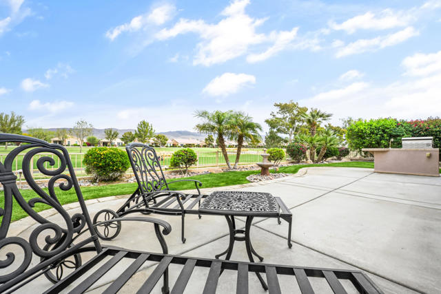 81520 Camino Los Milagros, Indio CA: https://media.crmls.org/mediaz/6e0eb524-c519-45cf-a358-f7587f2fe934.jpg