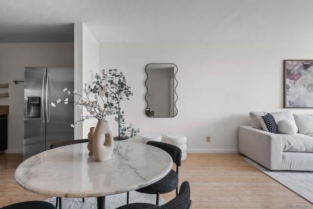 2266 Grand Ave, San Diego CA: https://media.crmls.org/mediaz/6e0f162a-bf63-4a4c-bce4-06d9b93f94c0.jpg