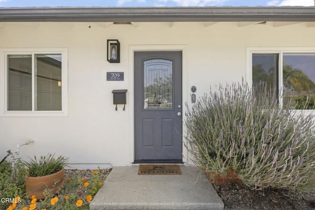 709 Walker Avenue, Camarillo CA: https://media.crmls.org/mediaz/6e0f6b32-9d81-4296-bb3a-f37166a0bdb1.jpg