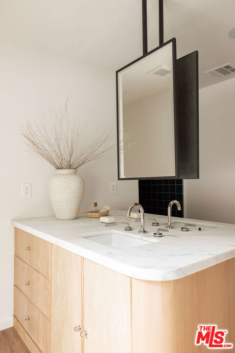 3546 Weslin Avenue, Sherman Oaks CA: https://media.crmls.org/mediaz/6e0f6ef0-5ff7-4c31-9caf-a3a9d7a0d2a2.jpg