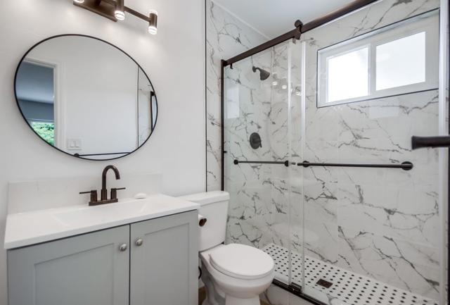 824 PARAISO AVE, Spring Valley CA: https://media.crmls.org/mediaz/6e0fae8a-83ee-4cdc-8089-b86a6beae386.jpg