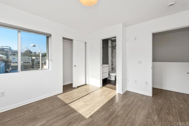 Detail Gallery Image 18 of 24 For 2187 Catalina Bld, San Diego,  CA 92107 - 2 Beds | 2/1 Baths