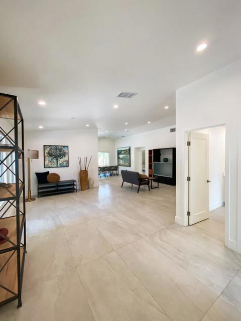 Image 4 of 41 For 49651 Lincoln Drive