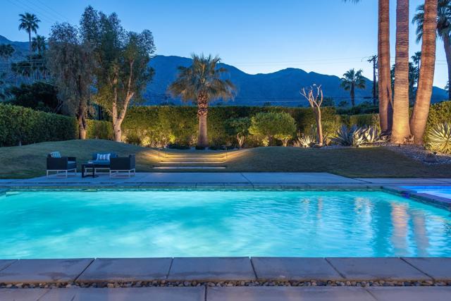 633 N Belardo Road, Palm Springs CA: https://media.crmls.org/mediaz/6e1243f3-7af9-4fe6-bf15-fe71b90d175c.jpg