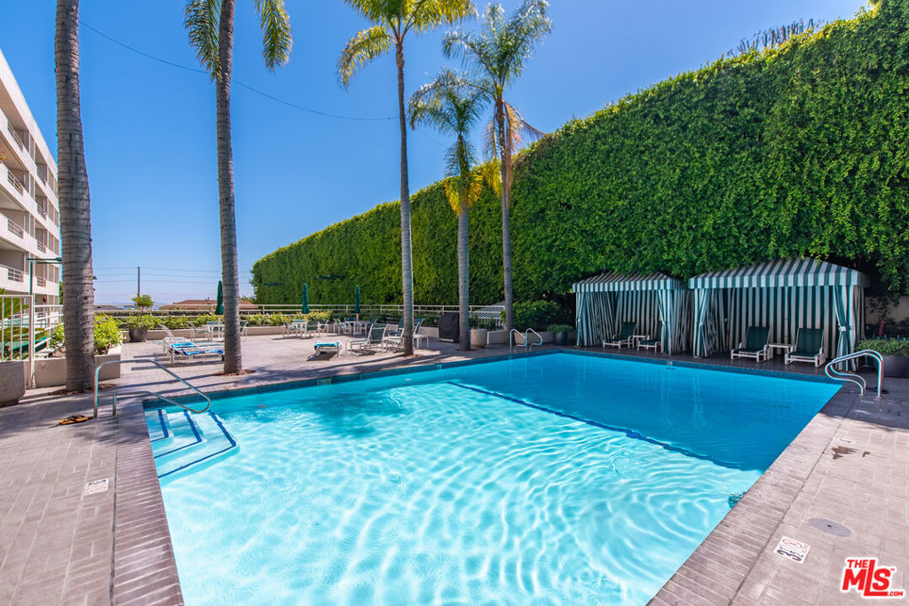 1131 Alta Loma Road #410