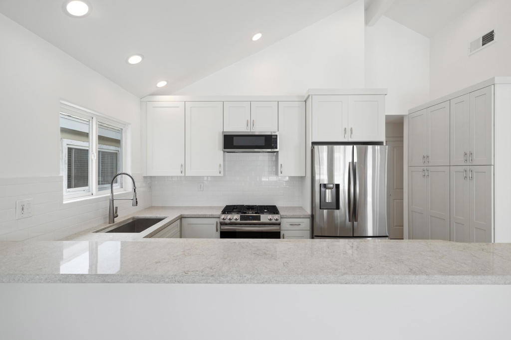 6e16719e F306 49eb B465 0cfdf3c6e6a6