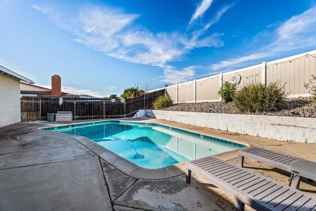 Detail Gallery Image 15 of 30 For 10458 Susie Place, Santee,  CA 92071 - 3 Beds | 2 Baths