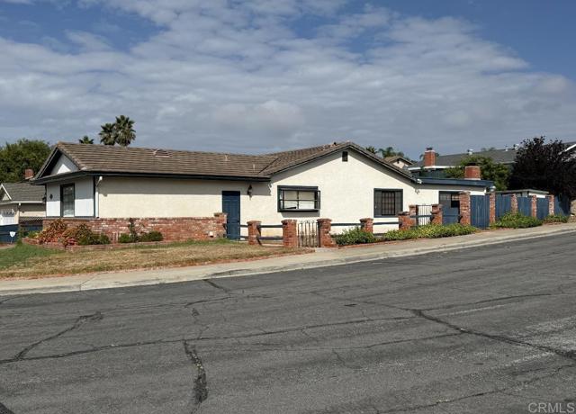 Detail Gallery Image 2 of 2 For 7936 Anders Cir, La Mesa,  CA 91942 - 4 Beds | 2 Baths