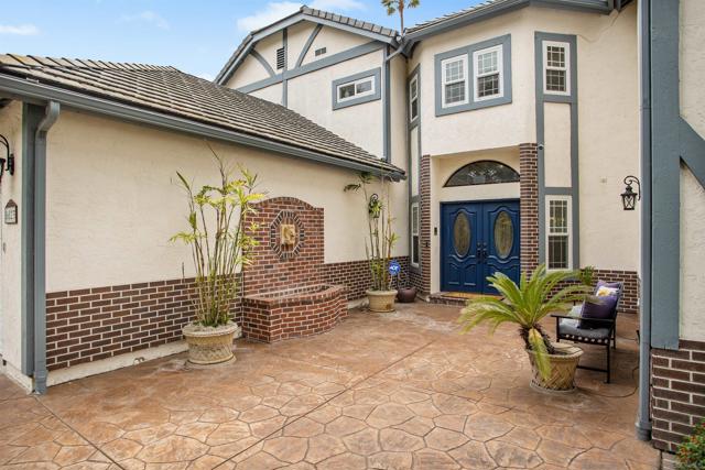 6823 Corintia St, Carlsbad CA: https://media.crmls.org/mediaz/6e17258f-21f5-47bd-890a-acc1cecd0a09.jpg
