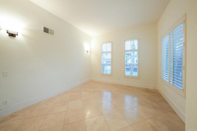 Detail Gallery Image 27 of 61 For 821 Shadow Ridge Pl, Chula Vista,  CA 91914 - 5 Beds | 4/1 Baths