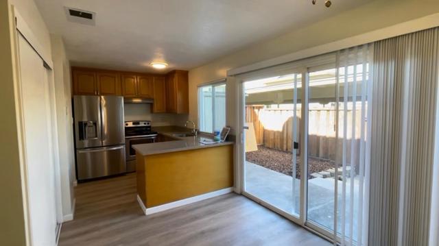 5504 Don Marcello Court, San Jose CA: https://media.crmls.org/mediaz/6e1900ad-a19b-4918-b92b-91d344a82a1c.jpg