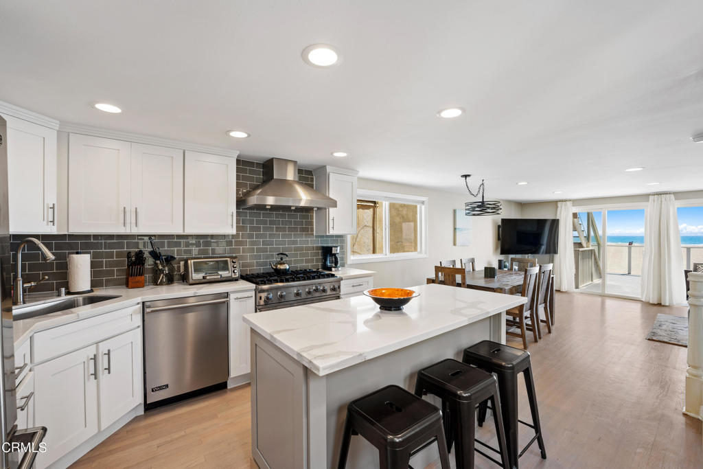 MLS #V1-32840 image #15