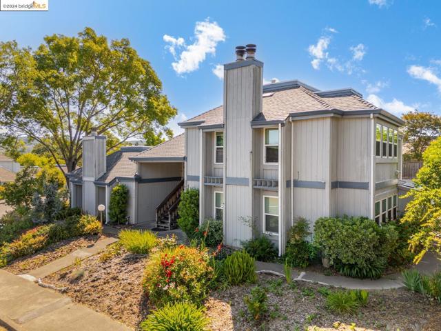 Image 3 of 20 For 2332 Tachevah Dr