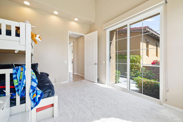 14 Via Santo Tomas Drive, Rancho Mirage CA: https://media.crmls.org/mediaz/6e19adfd-d76d-4811-b2d4-8a2a77d407c6.jpg