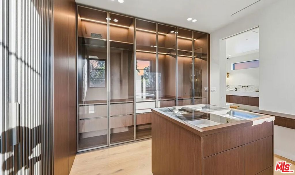 MLS #26863511 image #30