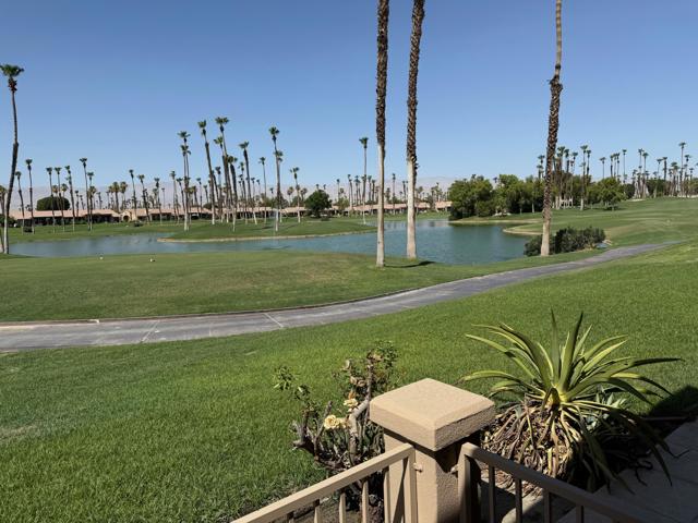 76216 Poppy Lane, Palm Desert CA: https://media.crmls.org/mediaz/6e1a9041-3454-4ff9-b83c-fa3e38d966e2.jpg