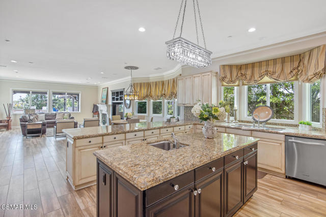 Image 31 of 95 For 7379 Zaharias Court