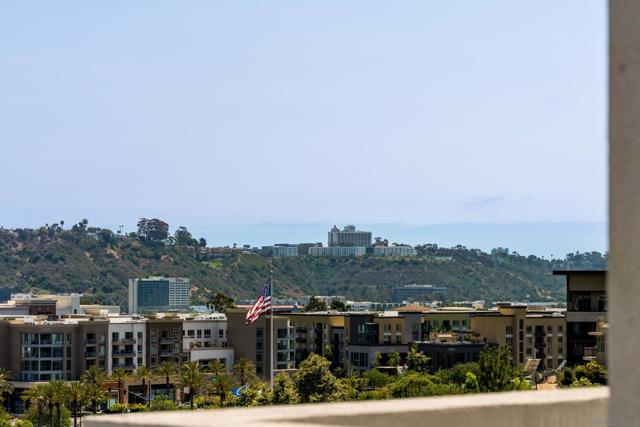 2731 Via Avella, San Diego CA: https://media.crmls.org/mediaz/6e1b439f-ba0e-4169-bd4c-7cabe73c543b.jpg