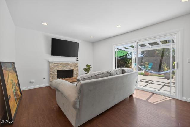 Detail Gallery Image 11 of 29 For 3886 Northland St, Newbury Park,  CA 91320 - 3 Beds | 2/1 Baths