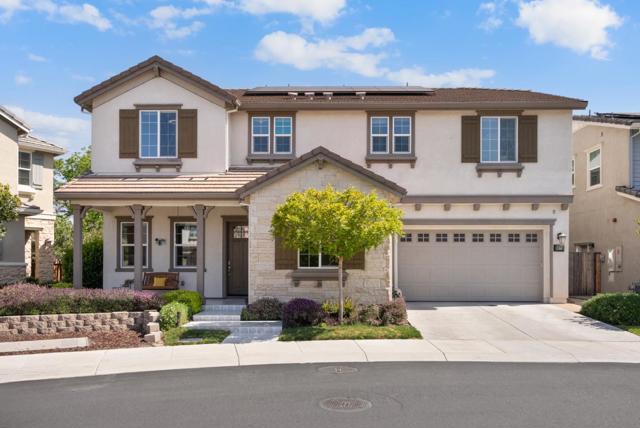 6573 Purple Crab Drive, Newark CA: https://media.crmls.org/mediaz/6e1f226a-e61a-480c-a51f-7b4b54b54f49.jpg