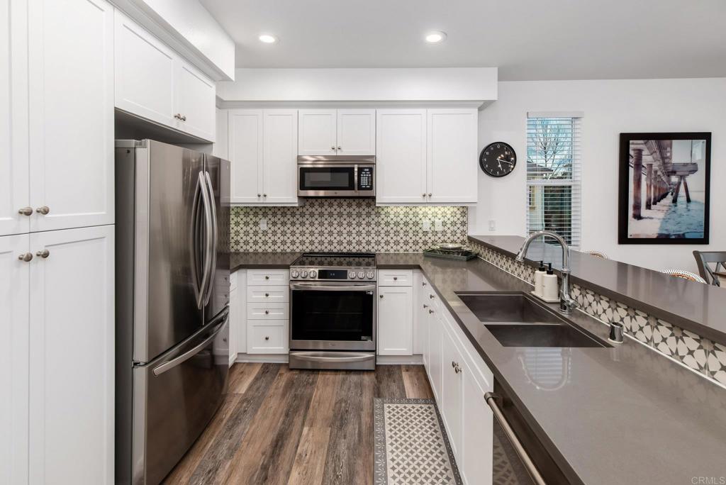 1115 Sea Glass Way - photo 6