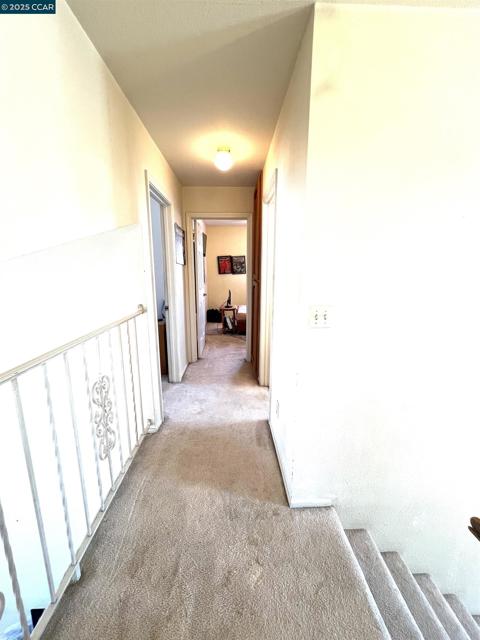 1170 Mills Place, Oakley CA: https://media.crmls.org/mediaz/6e1f2e3e-6177-4383-a075-2c49ce6adbf8.jpg