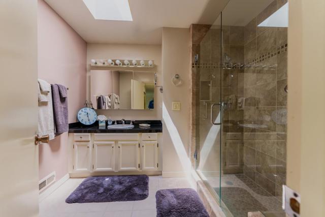 23799 Monterey-Salinas Highway, Salinas CA: https://media.crmls.org/mediaz/6e1ffe50-8291-4317-b743-b6bac994dccd.jpg