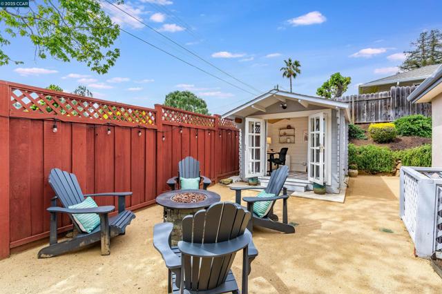 438 Odin Dr, Pleasant Hill CA: https://media.crmls.org/mediaz/6e216504-bd40-4b48-979c-502c68fb476b.jpg