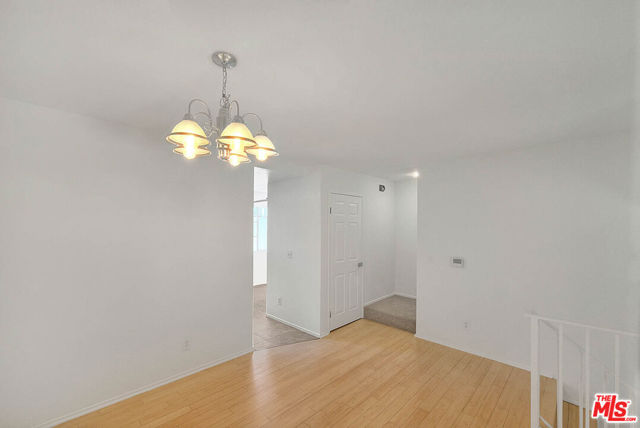 8741 Darby Avenue, Northridge CA: https://media.crmls.org/mediaz/6e218254-c490-4f7f-aac1-776f1d4a06b0.jpg
