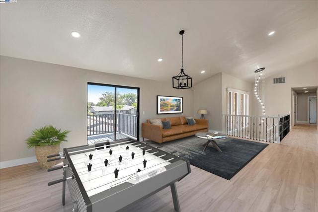 Image 43 of 60 For 4280 Hillview Dr