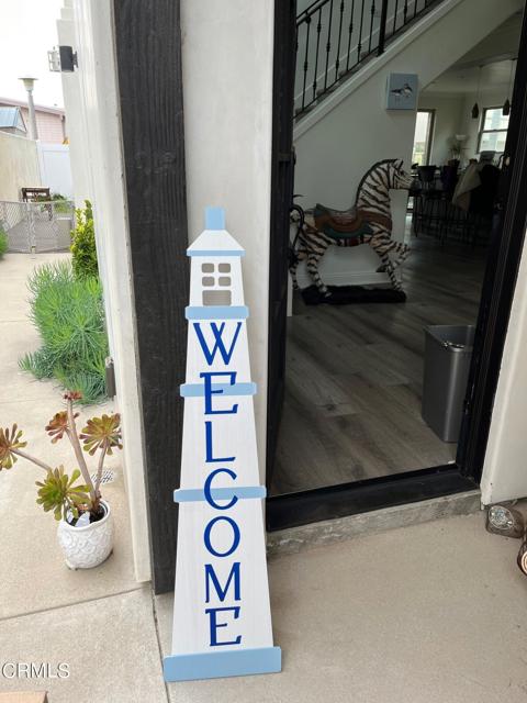 5306 Sandpiper Way, Oxnard CA: https://media.crmls.org/mediaz/6e23ca1f-731f-4e11-b453-c0c84c9a3b6d.jpg
