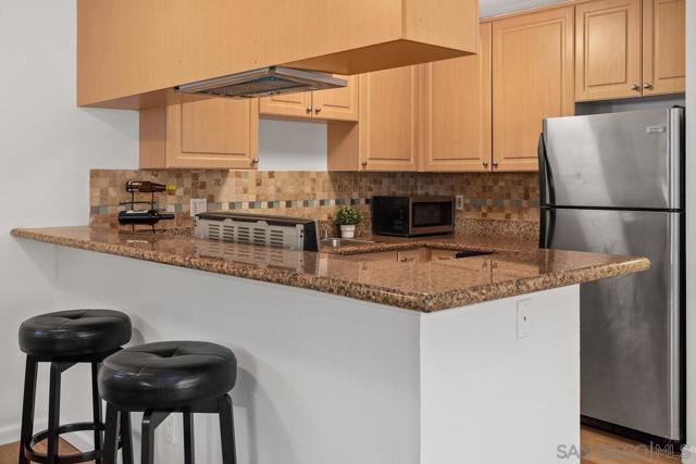 10076 Maya Linda Road, San Diego CA: https://media.crmls.org/mediaz/6e24c961-747a-4a5d-9615-e4b96f918759.jpg