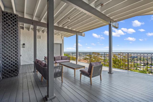 70 ENSENADA Road, San Carlos CA: https://media.crmls.org/mediaz/6e259170-3c53-42ef-a031-1dcc5add5557.jpg