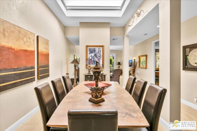1254 E Andreas Road, Palm Springs CA: https://media.crmls.org/mediaz/6e25cce7-10dd-42cb-a709-32bf485ec9ec.jpg