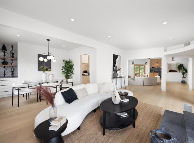 Detail Gallery Image 6 of 35 For 7525 Piper Pl, Los Angeles,  CA 90045 - 3 Beds | 2 Baths
