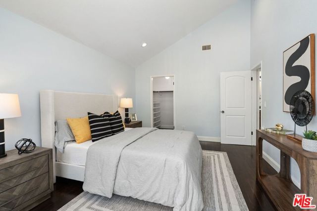 Drew Fenton | 2880 Woodwardia Drive Los Angeles CA | MLS: 7374949 Drew Fenton | 2880 Woodwardia Drive Los Angeles CA | MLS: 7374949