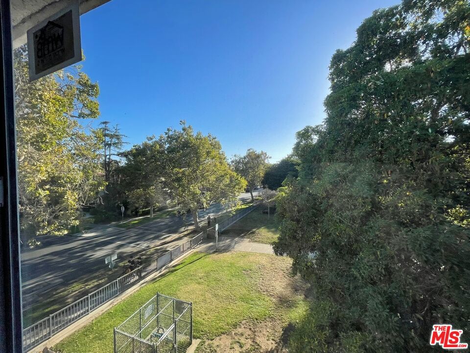 MLS #25616763 image #23