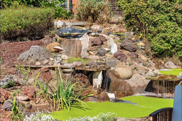 175 Merry Lane, Aptos CA: https://media.crmls.org/mediaz/6e2a8481-ca4f-4b22-a1a2-83af146c8f56.jpg