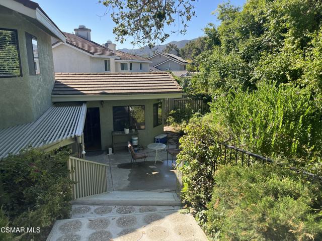 509 Canyon Vista Drive, Newbury Park CA: https://media.crmls.org/mediaz/6e2d5ec6-5d5d-4cd0-b90c-33b9c388784f.jpg