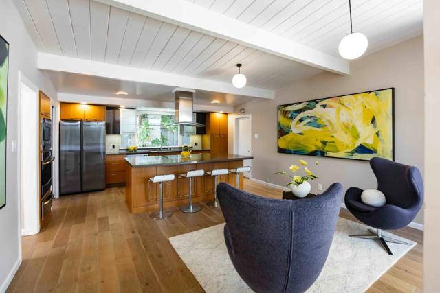 868 Somerset Drive, Sunnyvale CA: https://media.crmls.org/mediaz/6e2deaa6-c77e-4df3-ad94-599f21ff4344.jpg