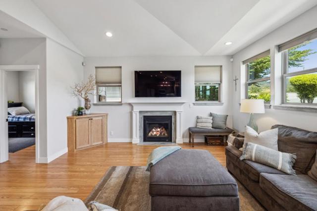 456 Grand Boulevard, Half Moon Bay CA: https://media.crmls.org/mediaz/6e2df2ab-dd5e-48f8-85a2-889fb00eb751.jpg